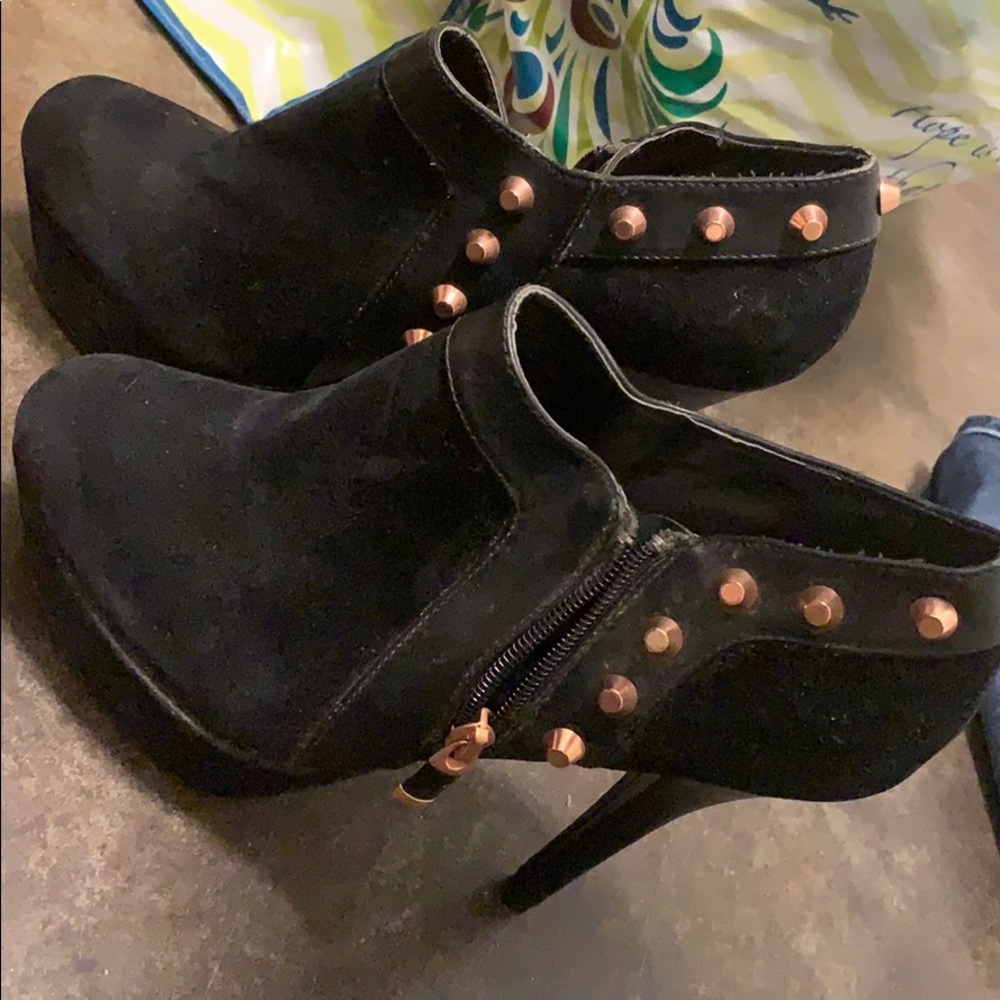 Black High Heels